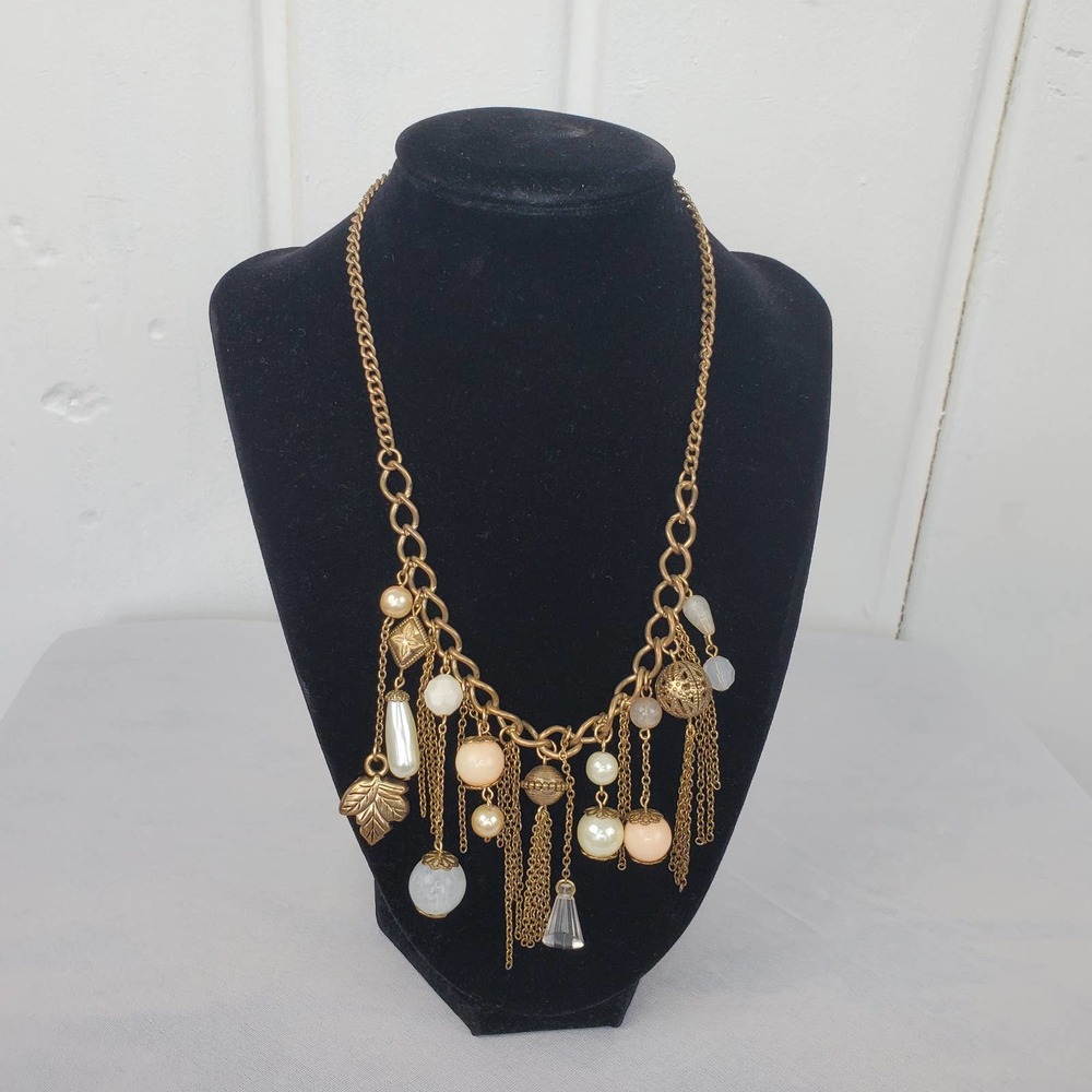 Pretty Chain link Charm Bohemian Bib Tassel Statement Costume Necklace - Picture 3 of 7